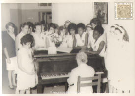 Estudiantes del Instituto Marie-Jose en Elisabethville II