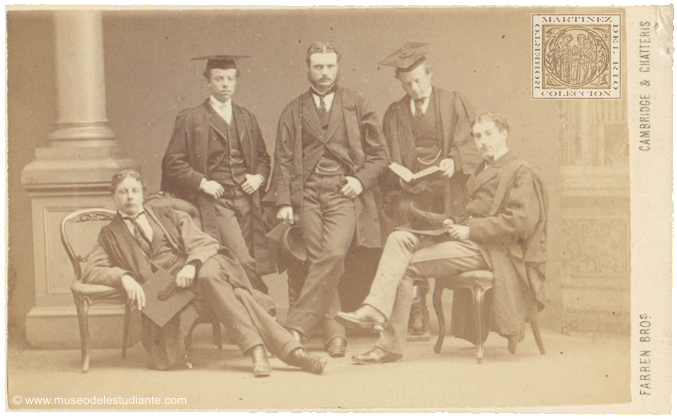 Estudiantes de la Universidad de Cambridge