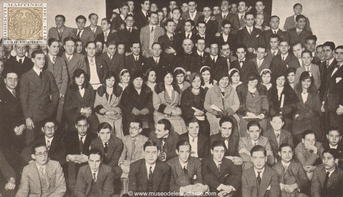 Los estudiantes murcianos. Grupo de estudiantes que cursan sus estudios en  la Universidad de Murcia, que han solicitado su intervencin en los claustros universitarios