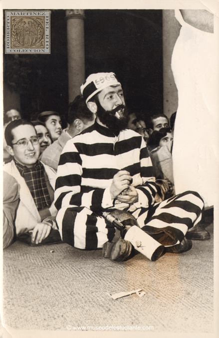 A prisoner student during a game