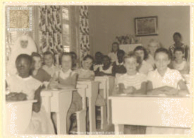 Students of the Marie-Jose high school in Elisabethville I