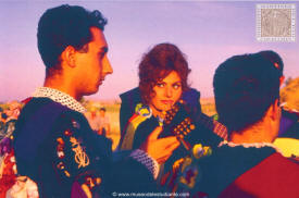 Sofia Loren with La Tuna during the filming of the movie "Madame Sans-Gene" II