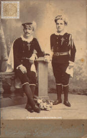 Two argentine tunos in Buenos Aires