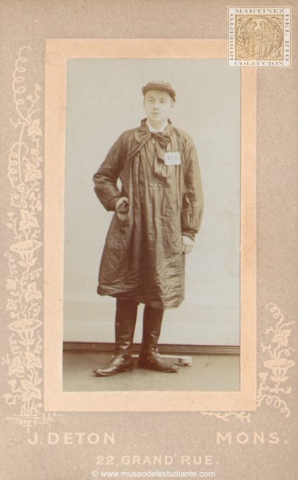 A belgian student of Mons